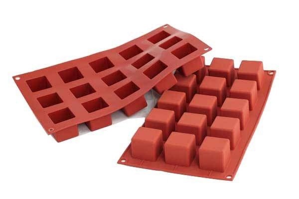 Silikomart - Silikomart professional - moule carré cubik. Cuisine : Autour  De La Pâtisserie (moules En Silicone) : : Cuisine et Maison