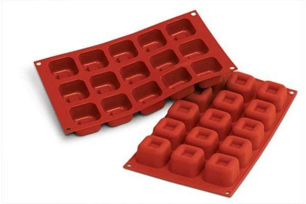 moule savarin carr� 4,8 cm