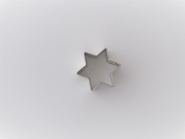 emporte pi�ce �toile 6 branches 2 cm mini