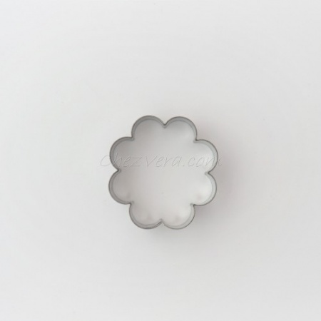 emporte pi&egrave;ce rond cannel&eacute; fleur