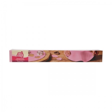 Pâte à sucre étalée rose